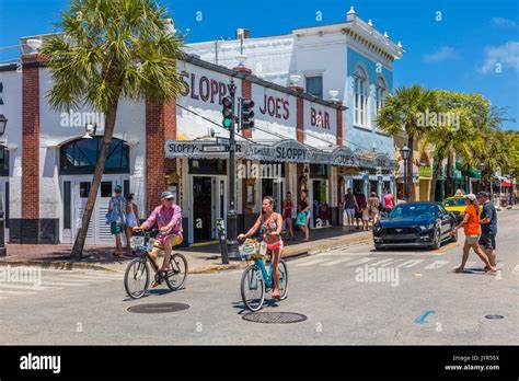 Live Duval Street, outside Sloppy Joes, Key West